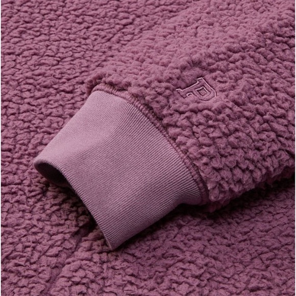 Victoria's Secret PINK Oversized Sherpa Crew Sweatshirt - Picture 4 of 4